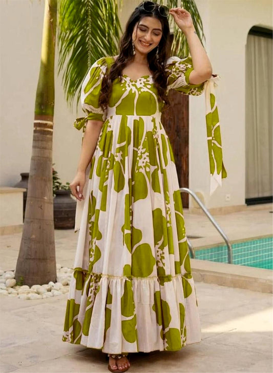 KHANAK - The Elegent Ananrkali Fully Stiched Dress