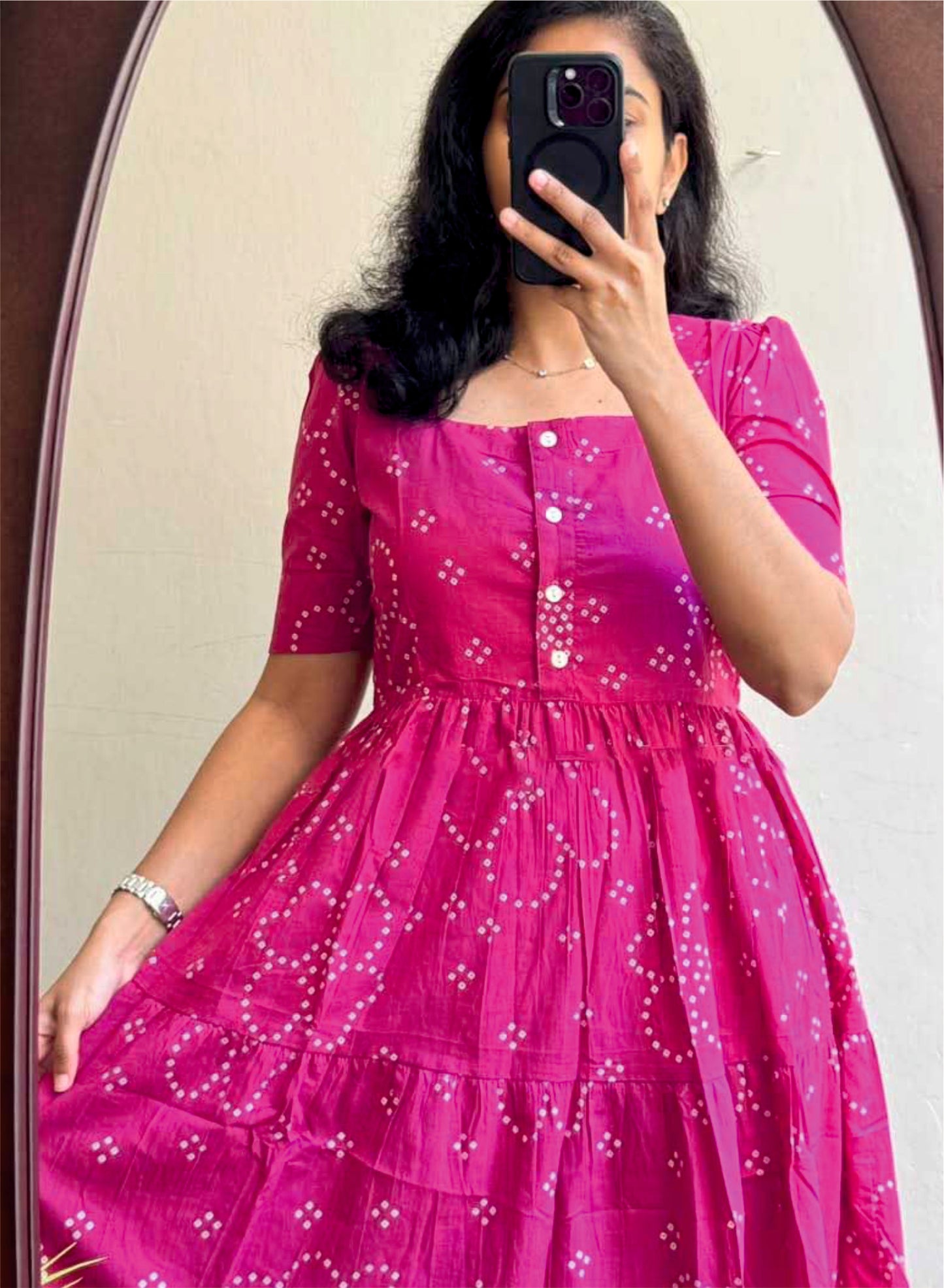BANDHANI - The Elegent Ananrkali Fully Stiched Dress