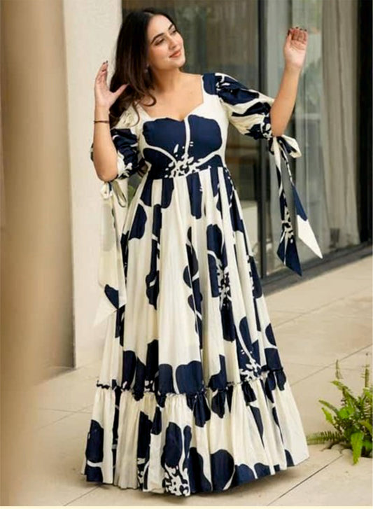 KHANAK - The Elegent Ananrkali Fully Stiched Dress