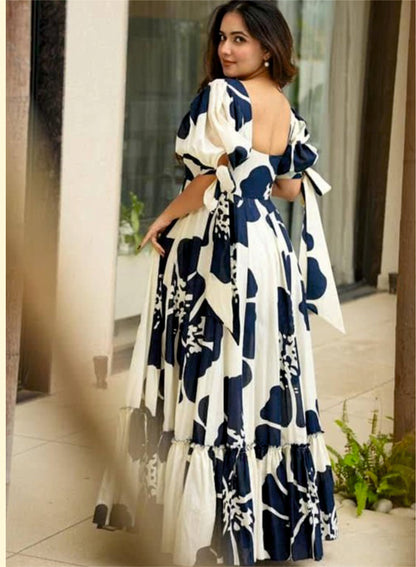 KHANAK - The Elegent Ananrkali Fully Stiched Dress
