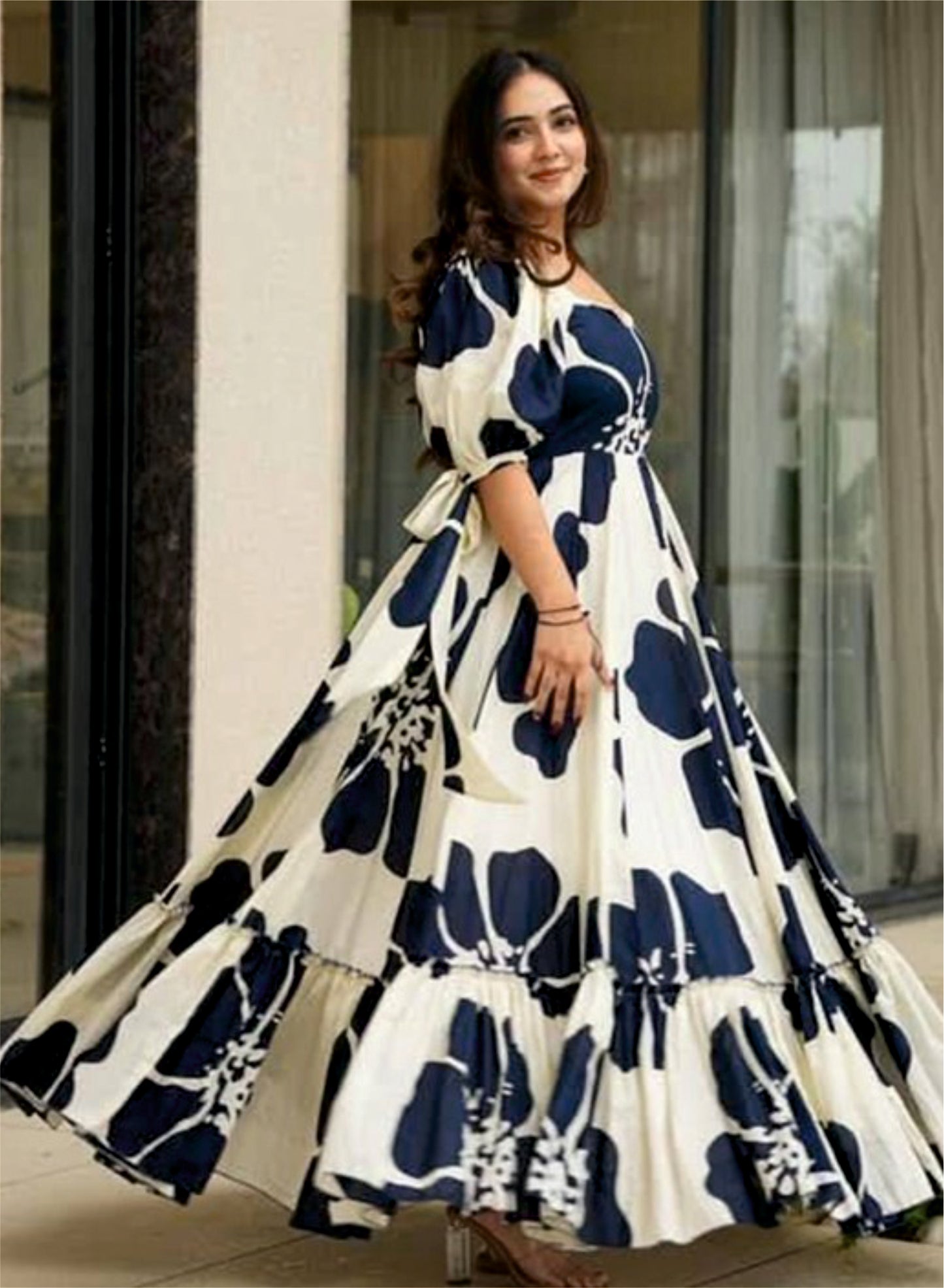 KHANAK - The Elegent Ananrkali Fully Stiched Dress