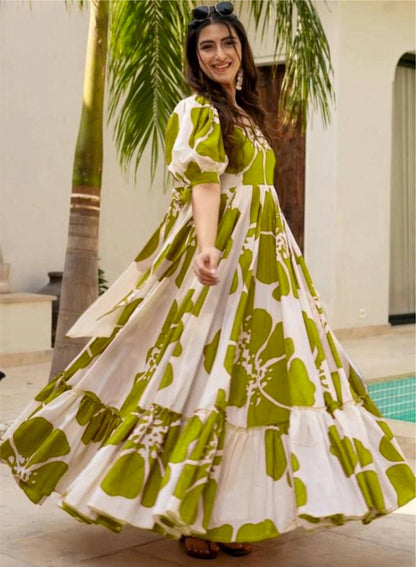 KHANAK - The Elegent Ananrkali Fully Stiched Dress