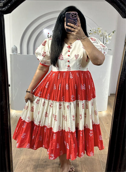 MASTANI - The Elegent Ananrkali Fully Stiched Dress
